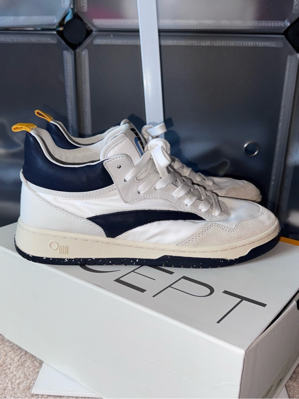 ONCEPT MOD. 037 Playoff FW24 Princeton in Indigo White Sneakers Women's 8.5 EUC
